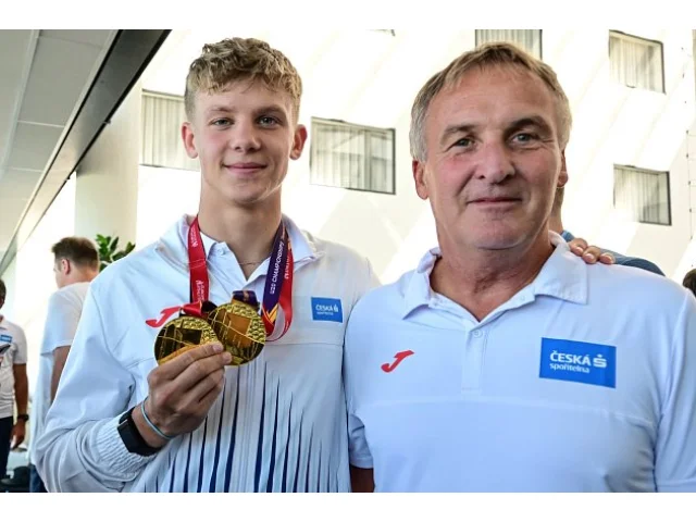 Zázrak má jméno Rada. Rychlík ze Šumavy ale uvidí svět jen v televizi