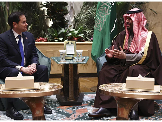 Saúdové chtěli Zelenského při jednání. USA i Rusko řekly ne, tvrdí Bloomberg