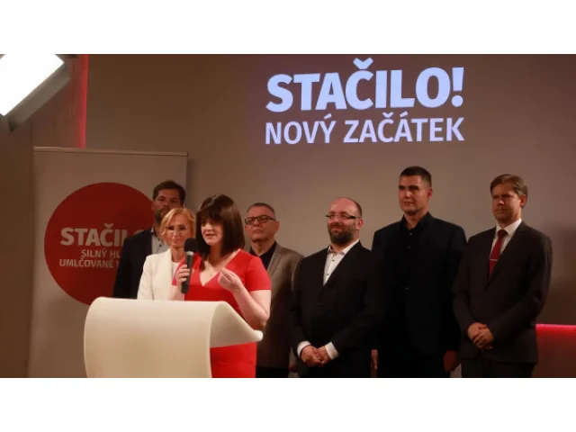 Je věcí svobodného rozhodnutí stran, jak bude vypadat jejich koaliční spolupráce, rozhodl Ústavní soud. Stížnost Voltu odmítl