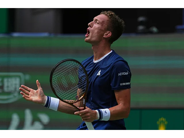 Nosková dál válí, ve Wu-chanu porazila Ósakaovou. Lehečka v Šanghaji skončil