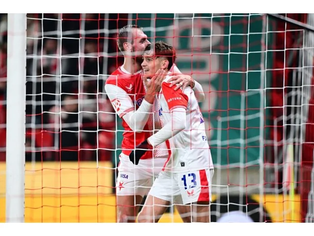 Slavia přejela Slovácko, Liberec atakuje špičku. Baník utnul sérii proher