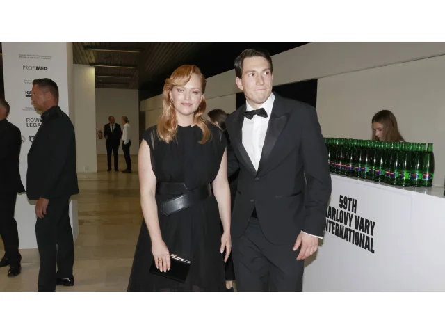 Ve stínu své slavnější sestry. S kým se nedávno zasnoubila tato krásná herečka?