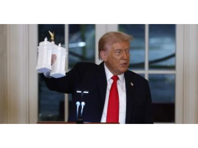 Jan Urban: Mír v Gaze? Trumpova silácká prohlášení jsou spíše k smíchu