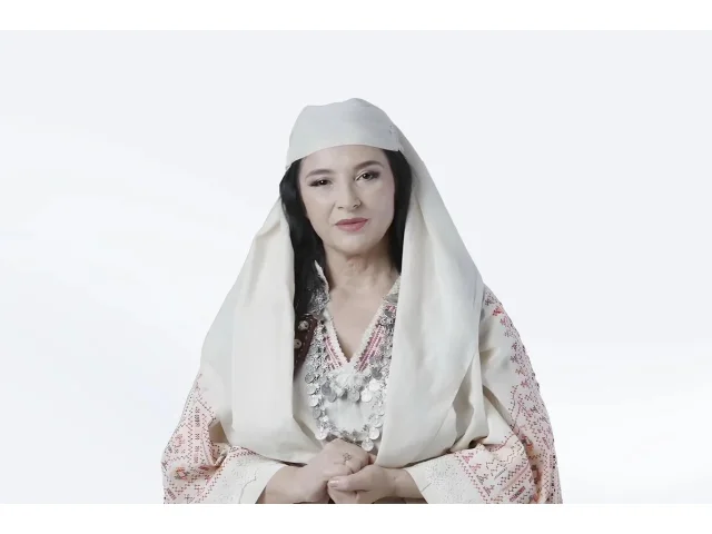 V Albánii mají digitální ministryni pro umělou inteligenci. Je těhotná a čeká desítky dětí