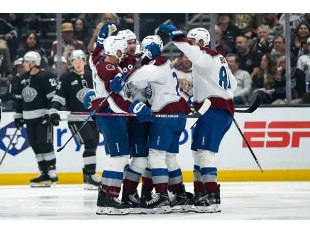 Nečas odpálil NHL dvěma góly. Florida začala cestu za obhajobou vítězně