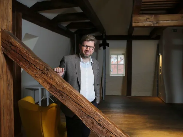 Jiří Pospíšil rezignuje na post náměstka, pražský magistrát vymění za kampaň a rodinu