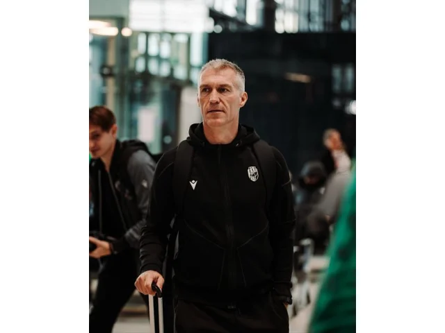 Trenér Hyský vyrazil s Viktorií vstříc první evropské výzvě do Říma. Chybí Vydra