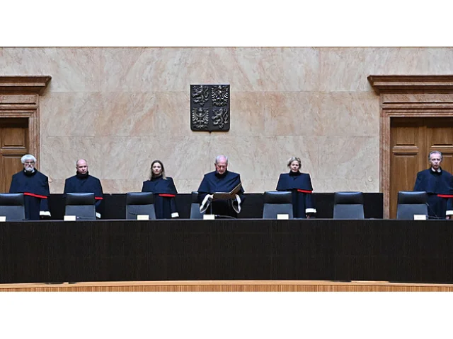 Ústavní soud řeší nepřiznané koalice Stačilo! a SPD ve sněmovních volbách