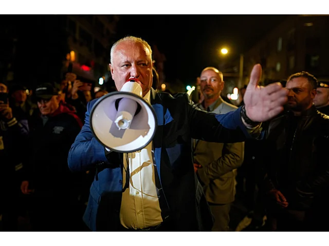 Ve volbách v Moldavsku vítězí proevropská PAS, proruský blok ztrácí ve městech