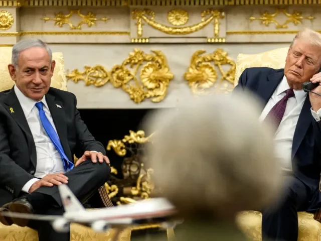 Gaza bude zónou bez teroru a bude znovuvybudována ve prospěch obyvatel Gazy. V čele Mírové rady bude Trump