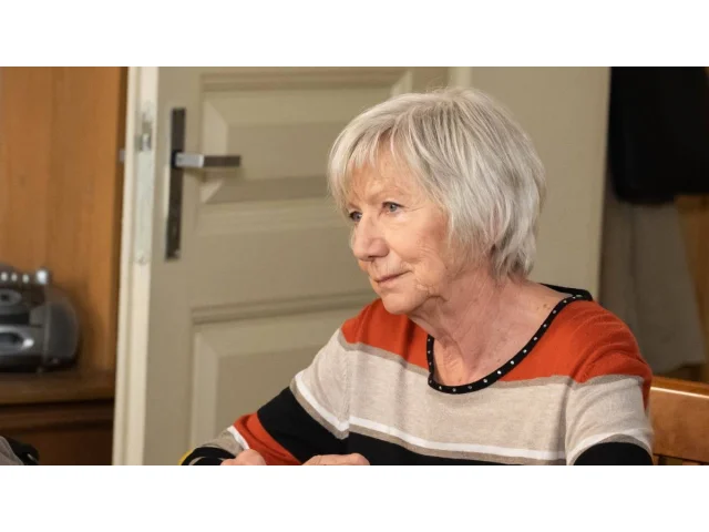 Hvězda Ulice si v 65 letech dopřála seskok padákem. V seriálu ji baví hlavně Soňa