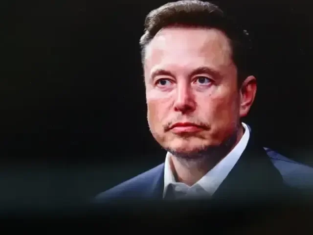 Musk je prvním člověkem, jehož majetek překonal hranici 500 miliard USD, uvádí Forbes