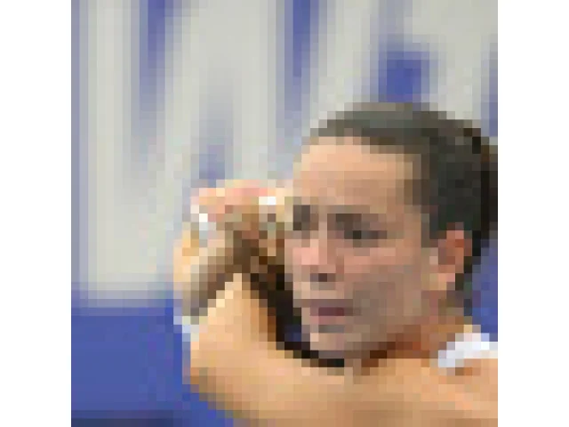 Valentová v Ósace vyřadila nasazenou trojku, Bouzková vypadla