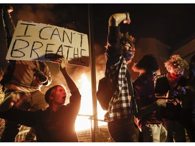 Minnesota přispívá pobočce al-Káidy? Jak Somálci ze státu USA vytahali miliardu