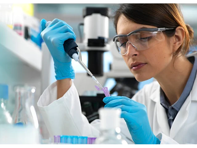 Čuprova pilulka vsadila na dlouhověkost, doručí doplňky na míru