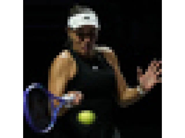 Pegulaová porazila Paoliniovou a postoupila do semifinále Turnaje mistryň