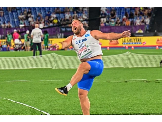 Koulař Staněk skončil ve finále mistrovství světa dvanáctý. Titul slaví Crouser