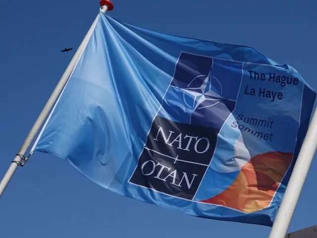 NATO aktivovalo článek 4, informovala polská vláda