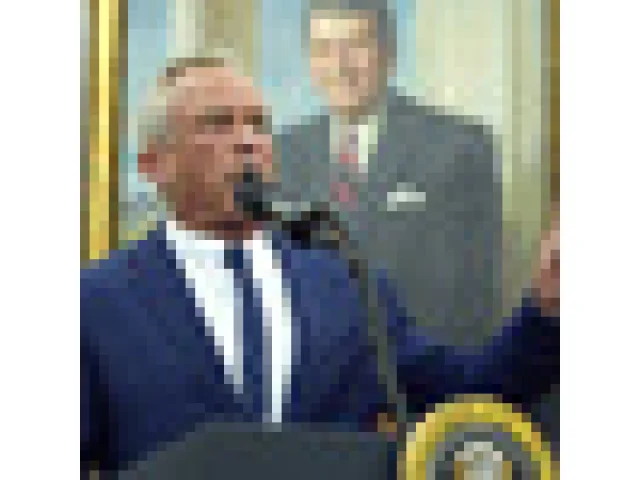 Ministr zdravotnictví Kennedy je hrozbou pro zdraví Američanů, tvrdí jeho rodina