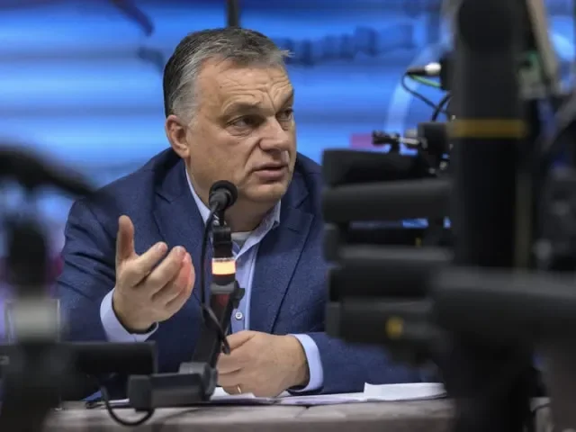 „Nechceme zemřít za Ukrajinu“. Orbán začíná sbírat podpisy Maďarů proti válečným plánům Bruselu