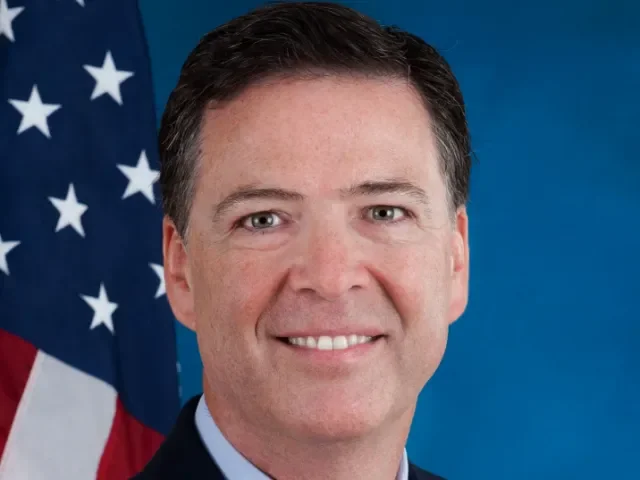 Americké ministerstvo spravedlnosti obvinilo bývalého šéfa FBI ze dvou trestných činů