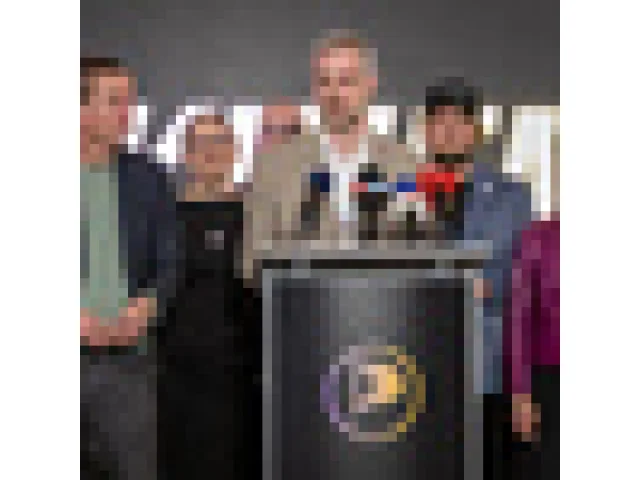 Hřib ocenil, že Piráti budou mít ve Sněmovně silný poslanecký klub