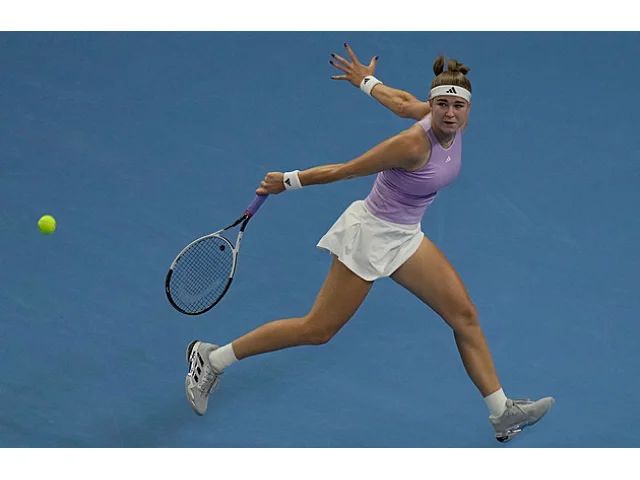 Vondroušová proti Muchové skrečovala, Menšík udolal soupeře z páté stovky