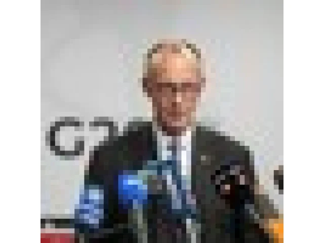 Dohoda o Ukrajině musí respektovat její zájmy, shodli se Merz a Carney