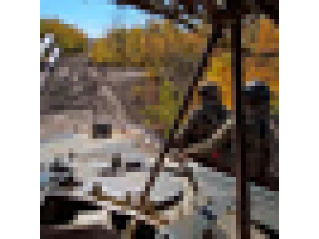 Ukrajina hlásí raněné po ruských útocích, ukrajinské drony udeřily v Rusku