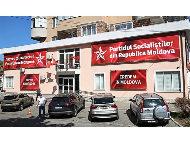 V Moldavsku přituhuje. Evropané chystají okupaci, našeptává před volbami Moskva