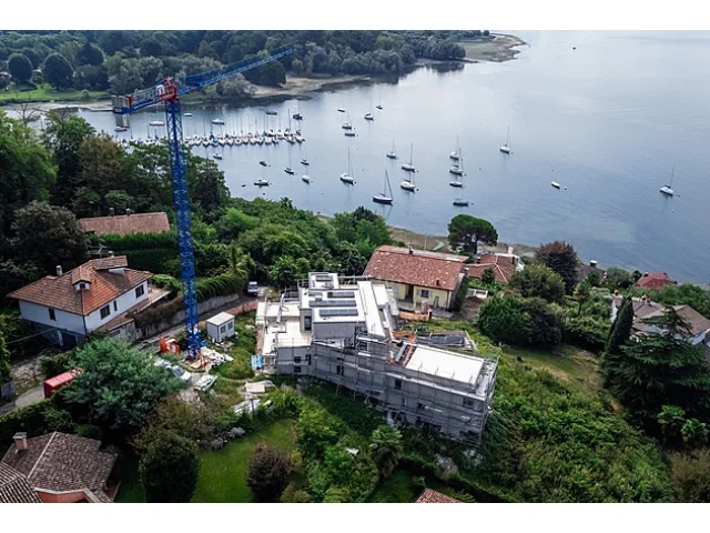 Opulentní hnízdečko lásky Dary Rolins a Pavla Nedvěda v Itálii roste před očima