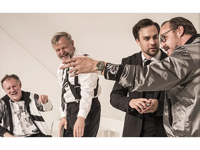 RECENZE: Smějí se i fackují. Rychlý a další Hráči lehce naznačili zlaté časy Činoheráku