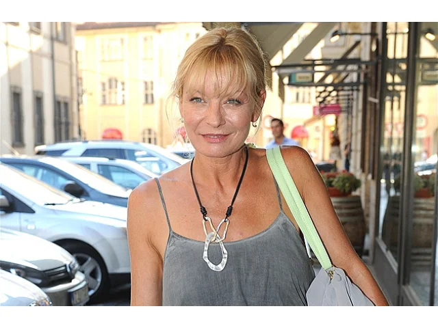 Vilmu Cibulkovou odvezla z domova záchranka, herečka končí v seriálu Polabí