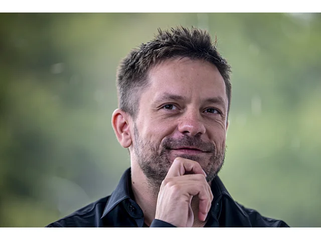 Vloupali jsme se do metra v Berlíně, prozrazuje Jiří Mádl o natáčení s Vorlem