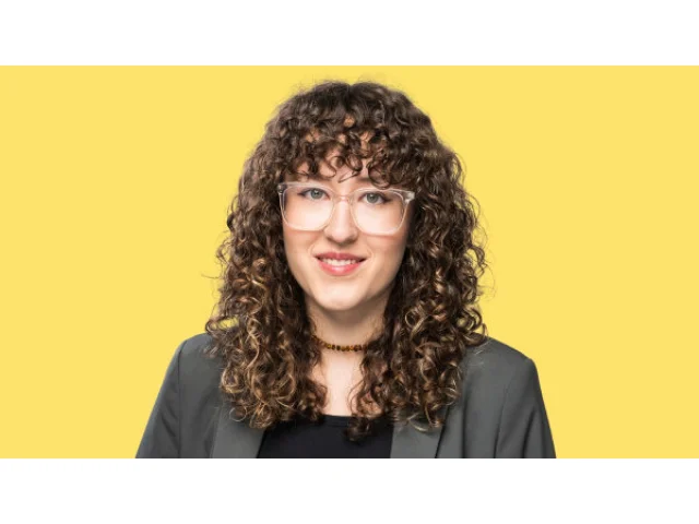 Na sociálních sítích bude hodně aktivní. Chtěla bych, aby lidi mohli mandát prožívat se mnou, říká nejmladší poslankyně