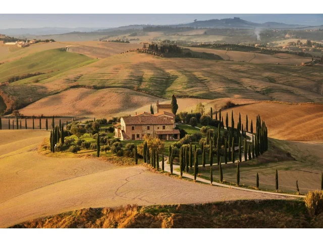 Kam vyrazit v listopadu: Od Kanárů, přes olivové Toskánsko, britské ohně až po Svátek mrtvých v Mexiku