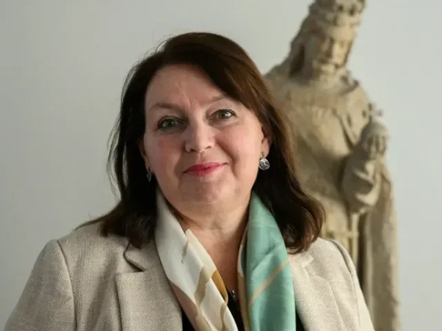 Válka univerzit: brněnský rektor obvinil Králíčkovou z UK ze lži