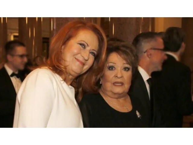 Dcera Jiřiny Bohdalové popsala detaily z náročné operace. Maminka musela lékařům pomoct, uvedla