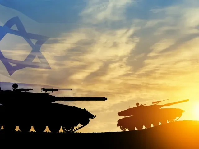 Izrael rozšiřuje své nárazníkové pásmo v Gaze, obyvatele varoval před evakuací