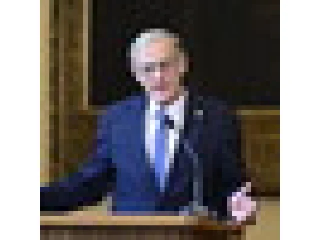 Novým rektorem Univerzity Karlovy bude analytický chemik Jiří Zima