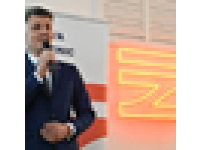 Šéf SŽ nastoupil na dovolenou, Kupka jedná o dalším postupu