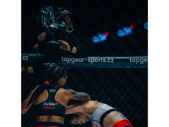 Angie po Clashi 13: Lady Dee mi bylo líto, syna vezmu na koncert, miluje mé písničky