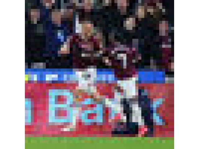 Souček vyrovnal Bergerův střelecký rekord, Arsenal po 10 zápasech ztratil