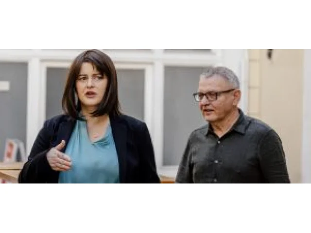 Stačilo! vybouchlo. Komunisté znovu udělali tečku za sociálními demokraty