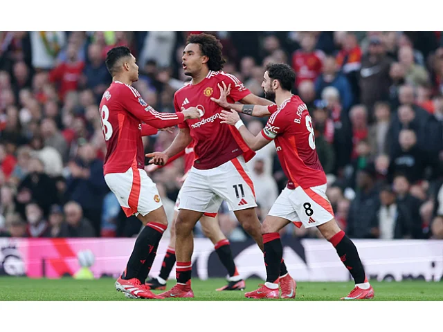 Arsenal na United pouze remizoval, bod má také Tottenham. Chelsea nezaváhala