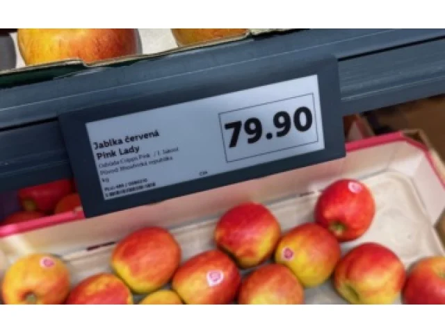 Agrární komoru šokovalo, odkud Lidl dovezl jablka