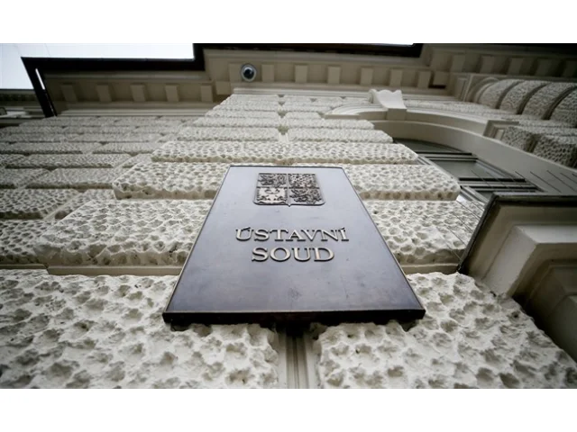 Čech vinil exmanželku z únosu dětí do Moskvy. Případ uzavřel až Ústavní soud