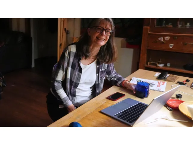 Nobelovu cenu za medicínu dostali tři vědci za objevy v oblasti imunologie. Pomohli k vývoji nových léčebných metod pro rakovinu