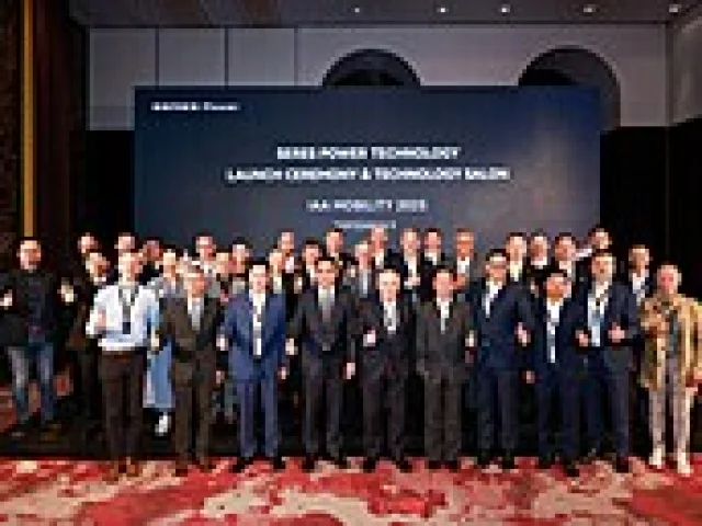 SERES Power debutuje na IAA MOBILITY 2025 se systémem prodloužení dojezdu Super Range-Extender pro globální pokrok