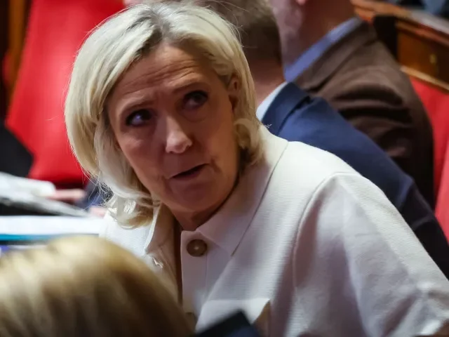 Snaha Le Penové stát se prezidentkou je ohrožena rozsudkem ústavního soudu